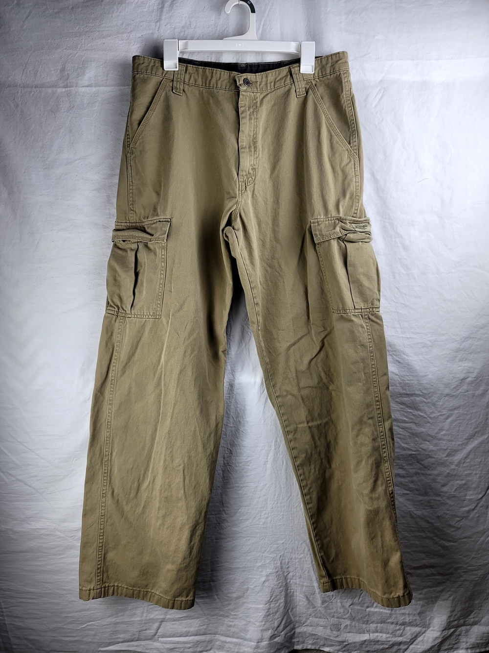Men's Cargo Pants in Khaki - Durable Everyday Utility